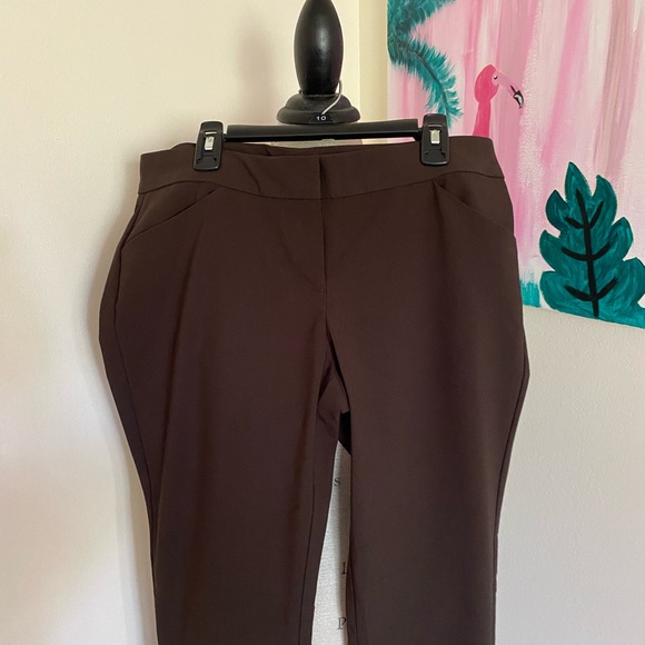 Pants - Picture 2 of 4
